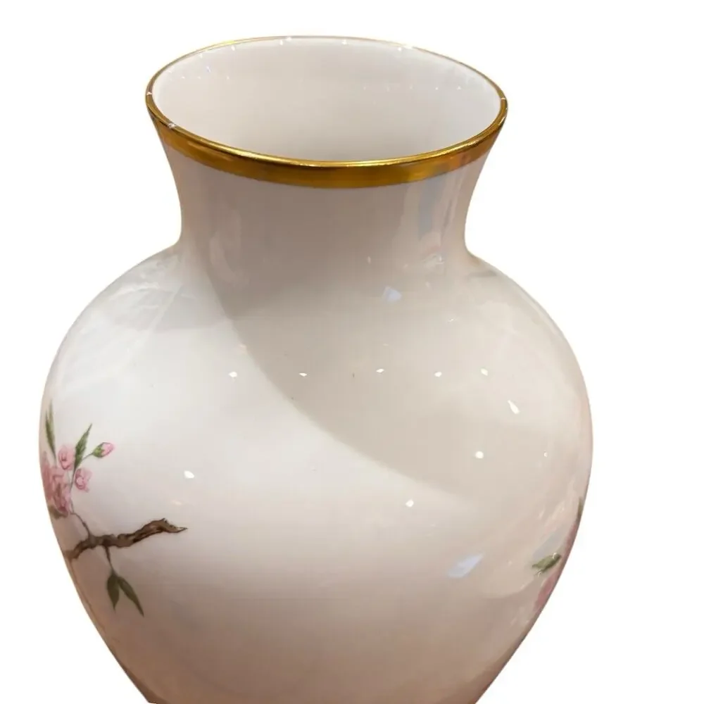 Vintage Boehm Tranquility Vase Bone China Doves Flowers Gold Rim High Gloss